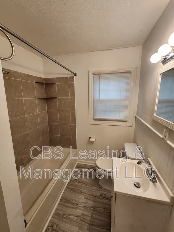 Columbus House: 2502 Heard Street
