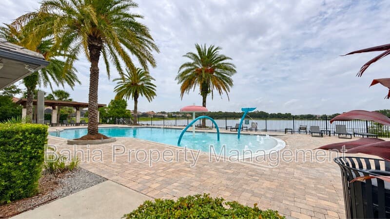 Orlando House: 14153 Dove Hollow Dr