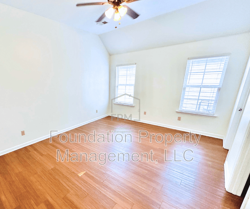 Memphis Condo: 1314 Crosstown Court