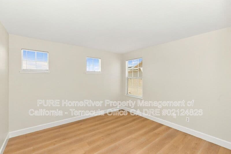 Murrieta House: 29382 Taos Cir