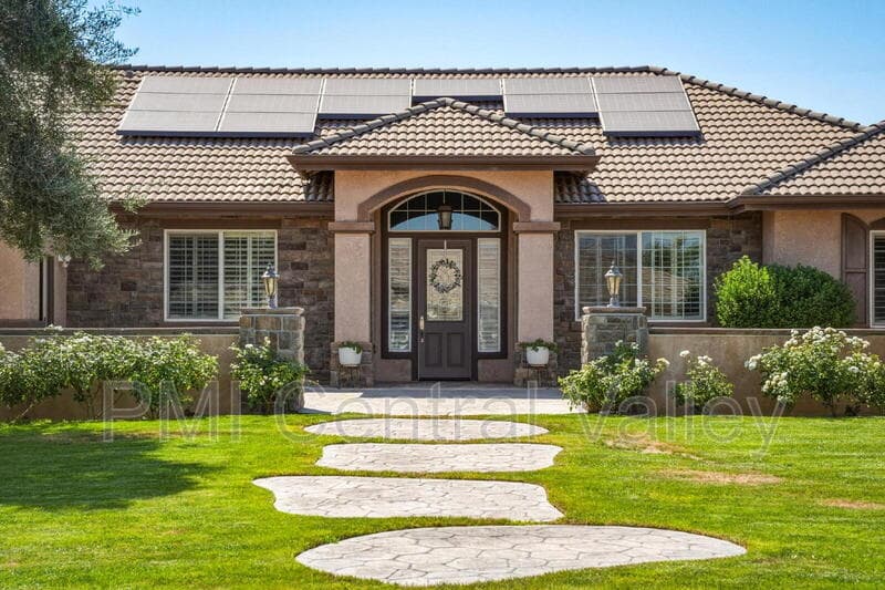 City of Atwater House: 1761 KT Avenue