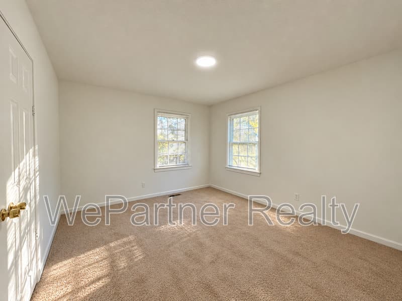 Lithonia House: 3738 Salem Trl