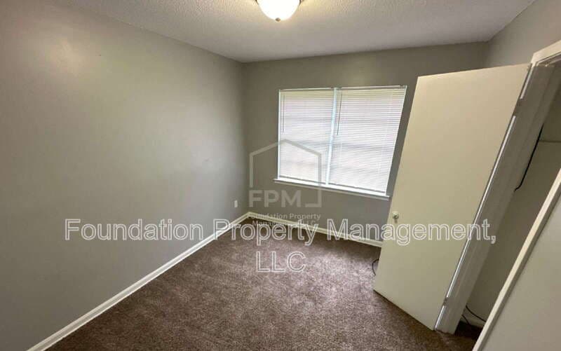 Memphis House: 3606 Pryor Street