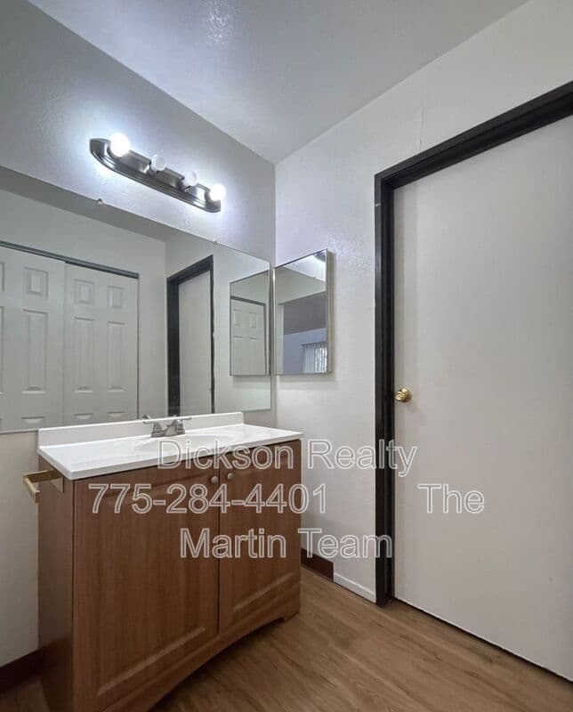 Reno House: 2450 Lymbery Street