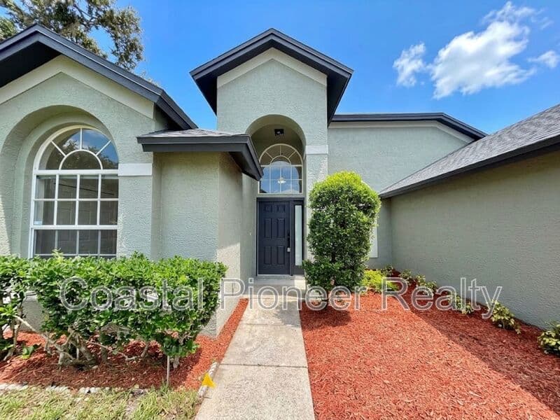Tampa House: 8902 Breland Dr