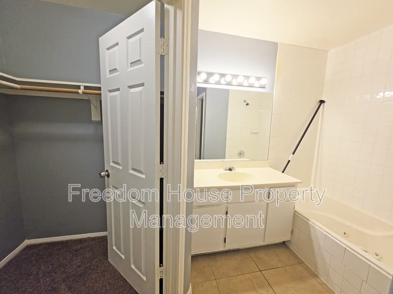 Pahrump Condo: 1444 Star Road - 3