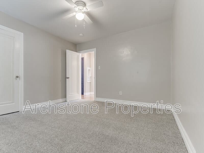 Oklahoma City House: 2006 Northwest 26th Street