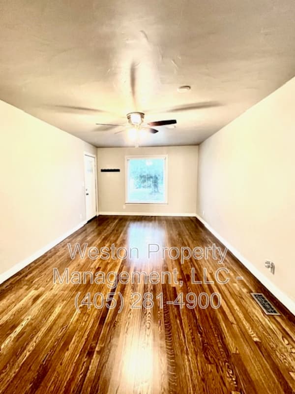 Oklahoma City House: 2725 Northwest 64th Street