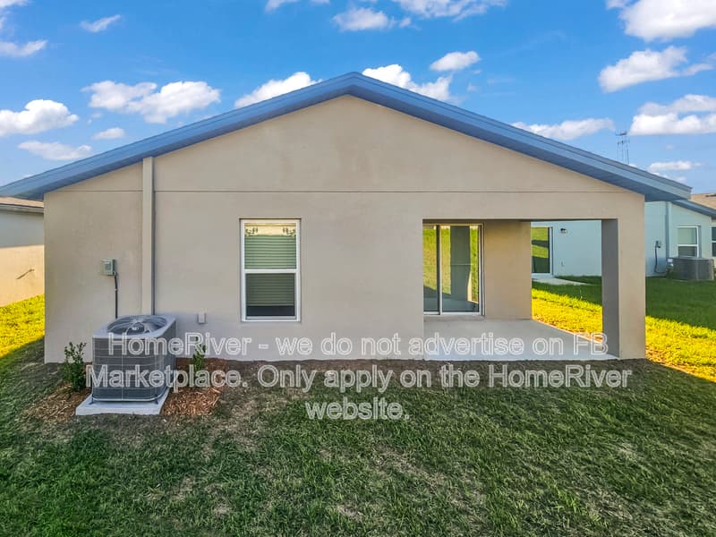 Brooksville House: 29637 Fedora Cir