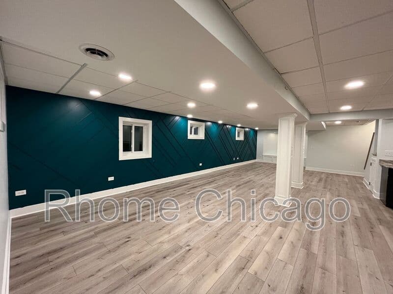 Carol Stream House: 1034 Idaho St.