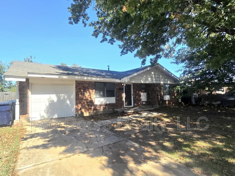Oklahoma City House: 729 Northeast 37th Street