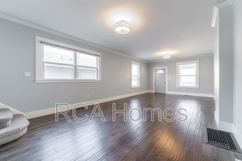 Indianapolis House: 1037 East Tabor Street