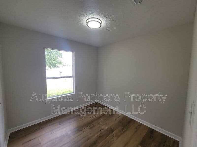 Augusta House: 3619 Abbey Road