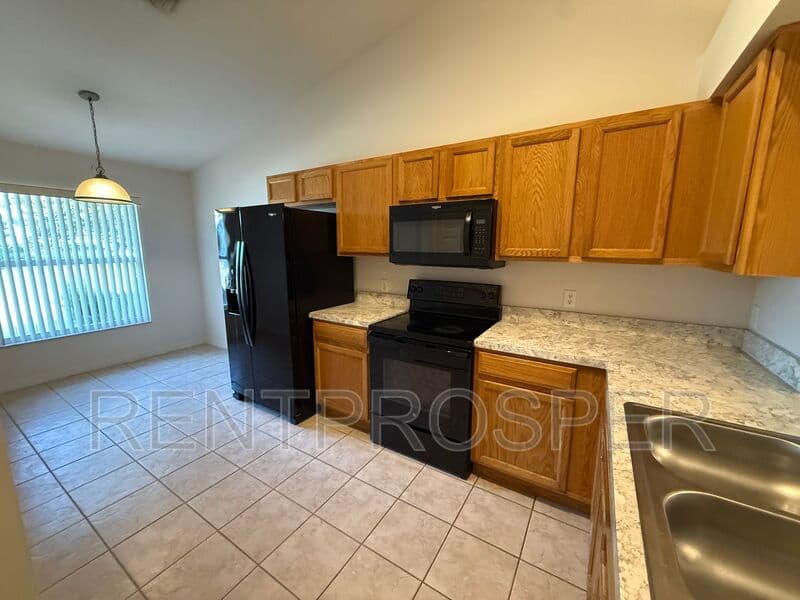 Saint Cloud Townhome: 3393 Celena Circle