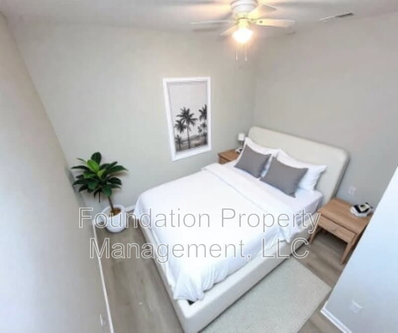 Memphis House: 772 Pearce Street