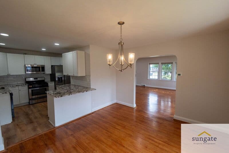 Towson Townhome: 1907 Glen Ridge Rd