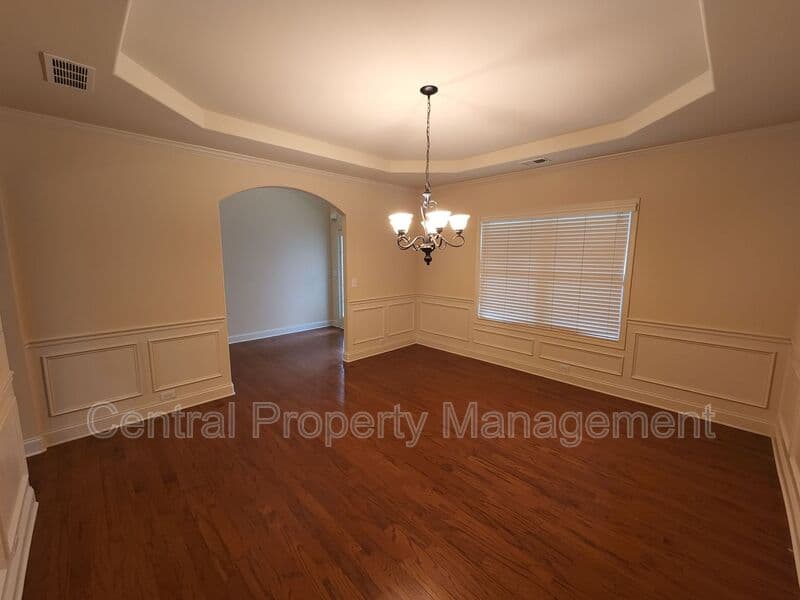 Simpsonville House: 265 Meadow Blossom Way