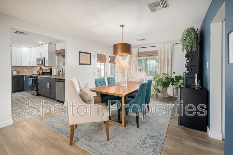 Phoenix House: 1731 W Highland Ave
