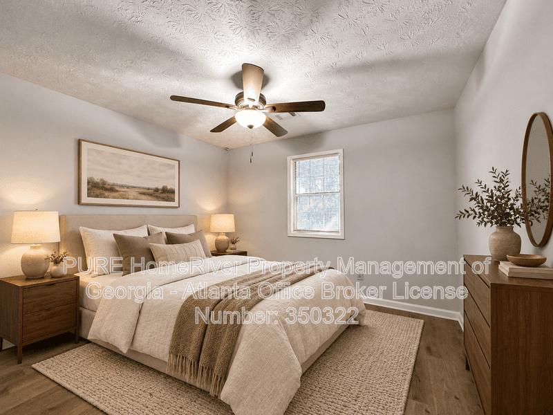 Fayetteville House: 140 Landing Dr