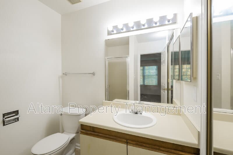 Aurora Townhome: 10041 E Mexico Ave