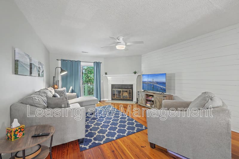 Mount Pleasant Condo: 1713 Greystone Blvd