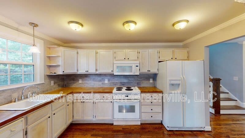 Greenville House: 505 State Park Road
