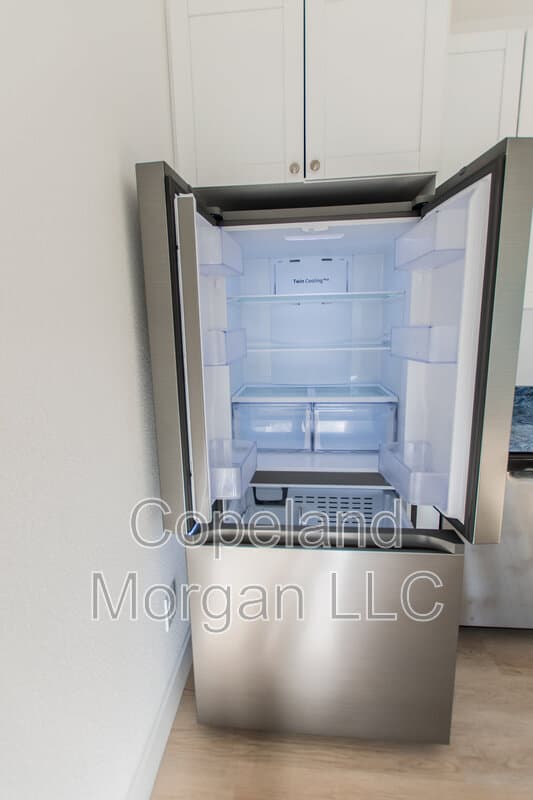 St. Petersburg Condo: 3720 Iris Street North