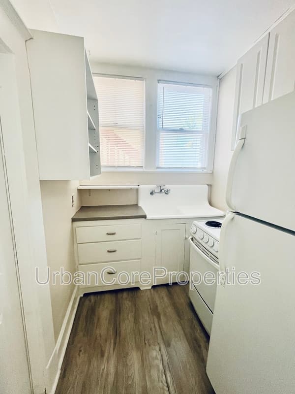 St. Petersburg Condo: 144 7th Ave N