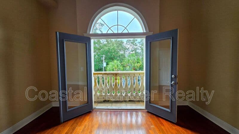 Tampa Townhome: 1001 S Rome Ave