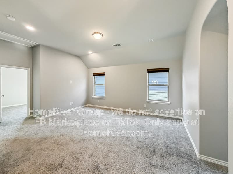 Denton House: 3604 Arroyo Trl