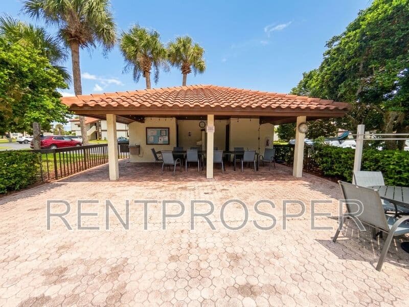 Orlando Condo: 3457 Flossmoor Ave