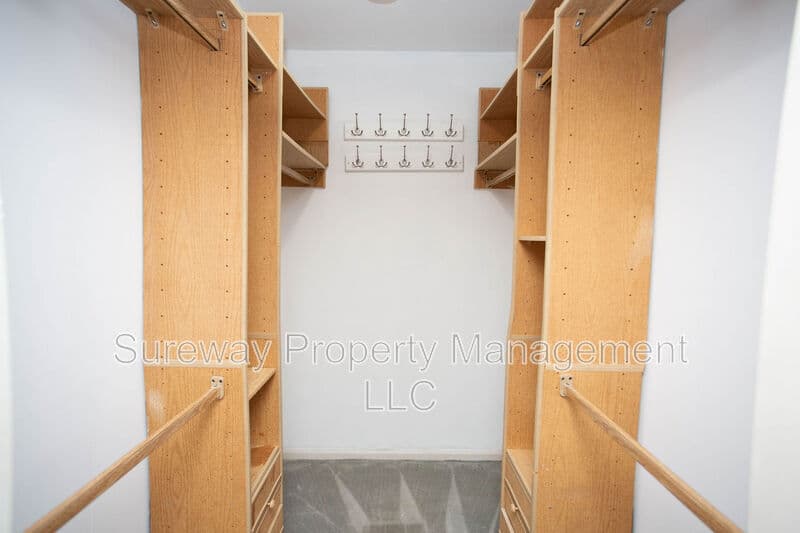 Cherry Hill Condo: 201 Society Hill