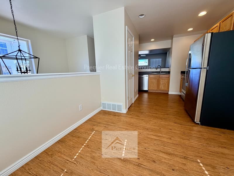 Palmer Lake Condo: 66 Vale Circle