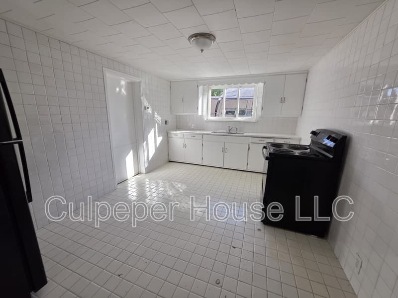 Toledo Condo: 2207 West Laskey Road - 1
