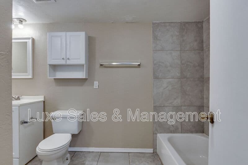 Oklahoma City Condo: 6026 NW Expressway