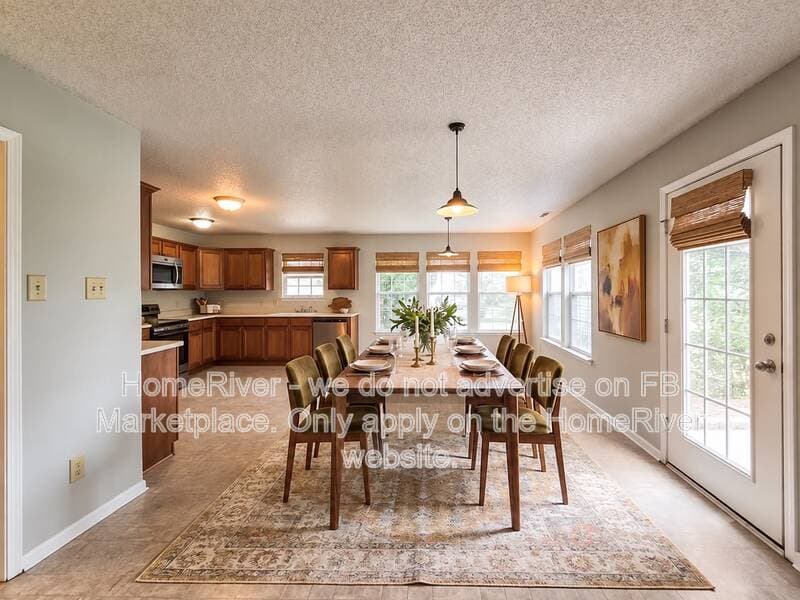 Greenwood House: 2840 Barnes Ct