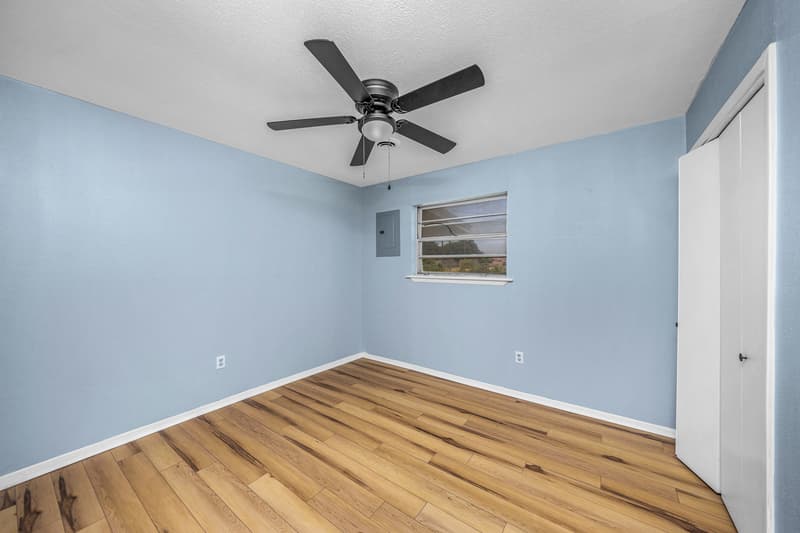Lawton House: 4802 Southeast Avalon Avenue