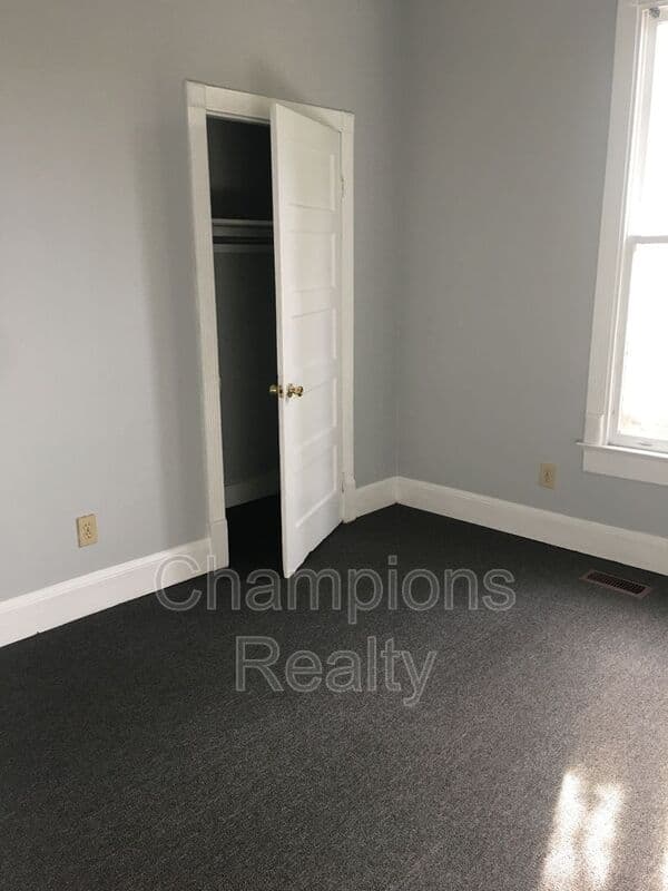 Columbus Condo: 1540 14th Ave