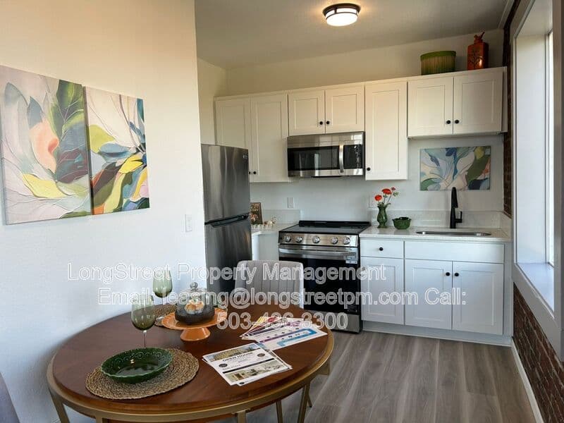 Portland Condo: 708 N Killingsworth St