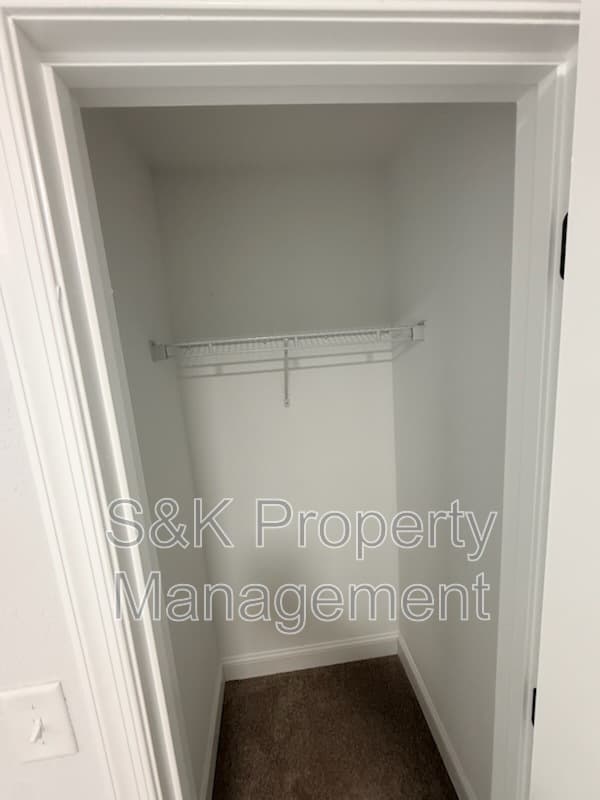 Hampton House: 622 Westwood Avenue