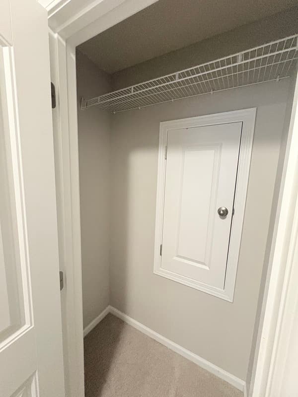 Blythewood House: 676 Scarlet Baby Dr