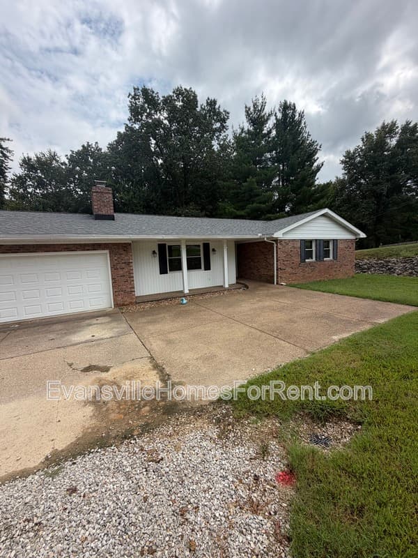 Evansville House: 9501 Darmstadt Road