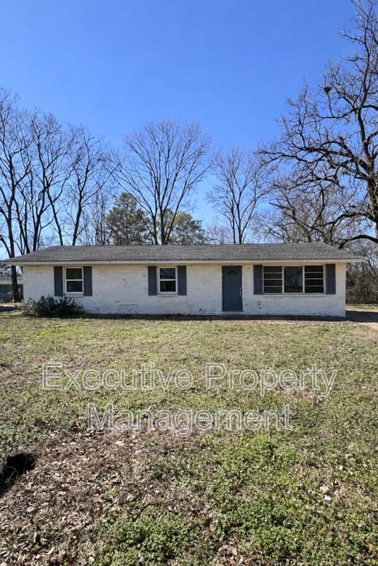 Midfield House: 408 Midway Street