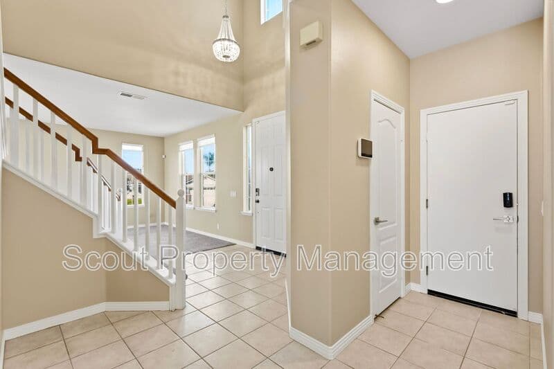 Menifee House: 28629 Maplewood Drive