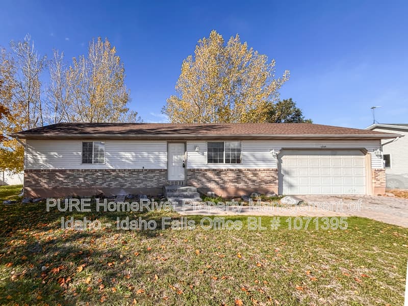 Ammon House: 1684 Wildwood Ln