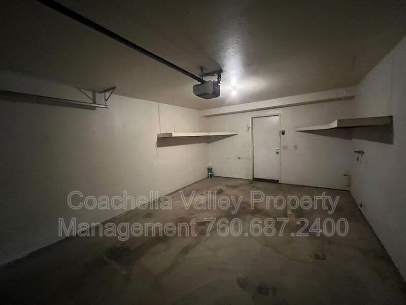 Cathedral City House: 28640 Landau Blvd