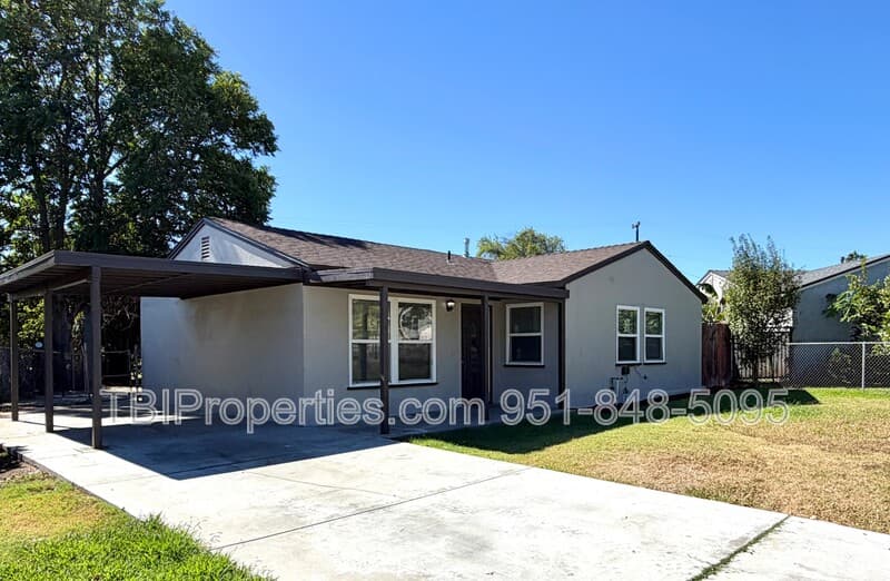 Riverside House: 8756 Greenpoint Ave