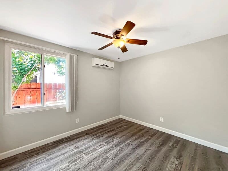 San Diego House: 3477 Aveley Place