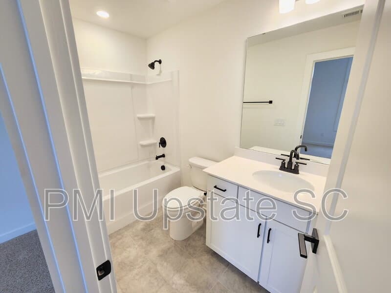Spartanburg Townhome: 1283 Westgate Vlg Dr