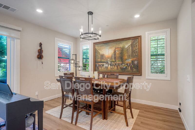 Carlsbad House: 1817 Artemisia Ct